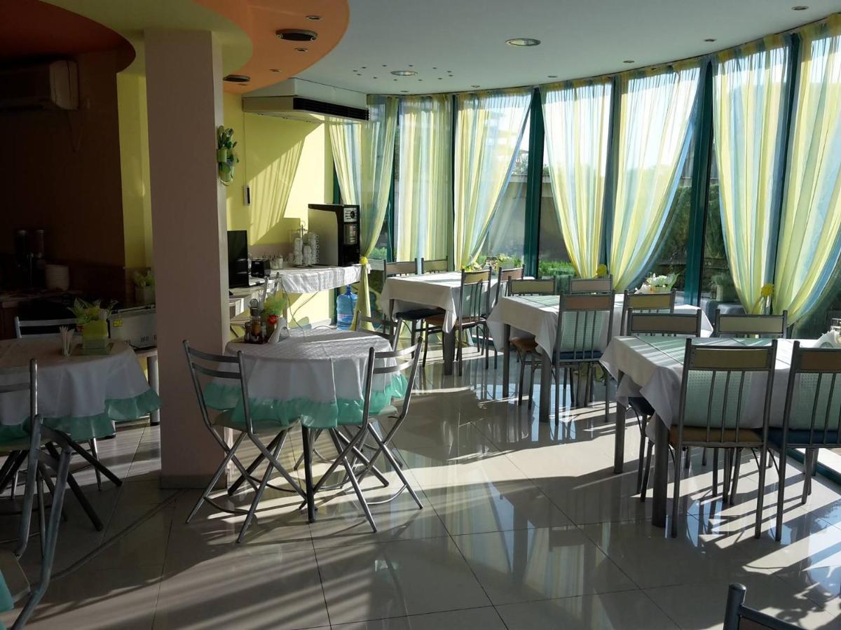 Hotel Sania Obzor Exteriér fotografie