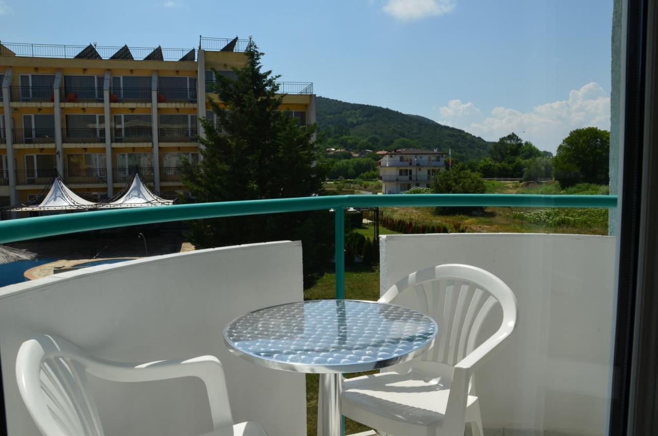 Hotel Sania Obzor Exteriér fotografie