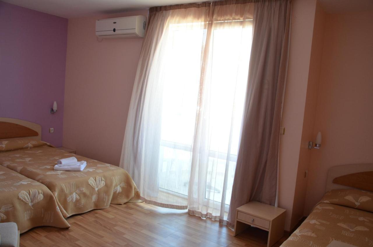 Hotel Sania Obzor Exteriér fotografie